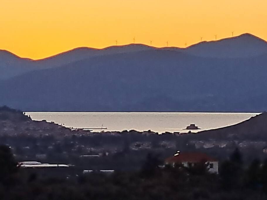 Nafplio, Hill With An Amazing Viewアパートメント エクステリア 写真